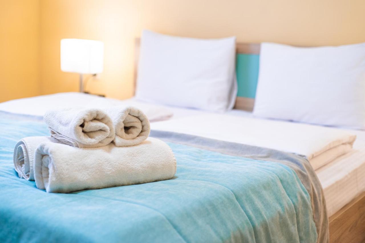 Coin Inn Lviv Ngoại thất bức ảnh
