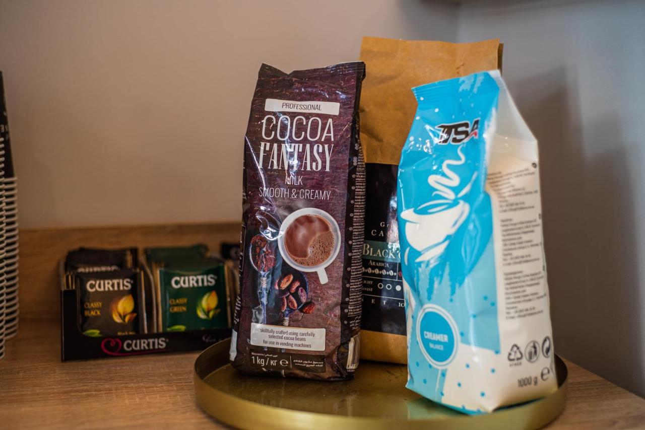 Coin Inn Lviv Ngoại thất bức ảnh